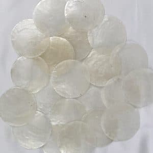 Capiz Windowpane Oyster Shells 62mm