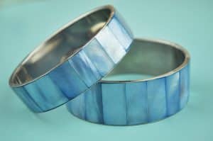 Shell Bangle light blue