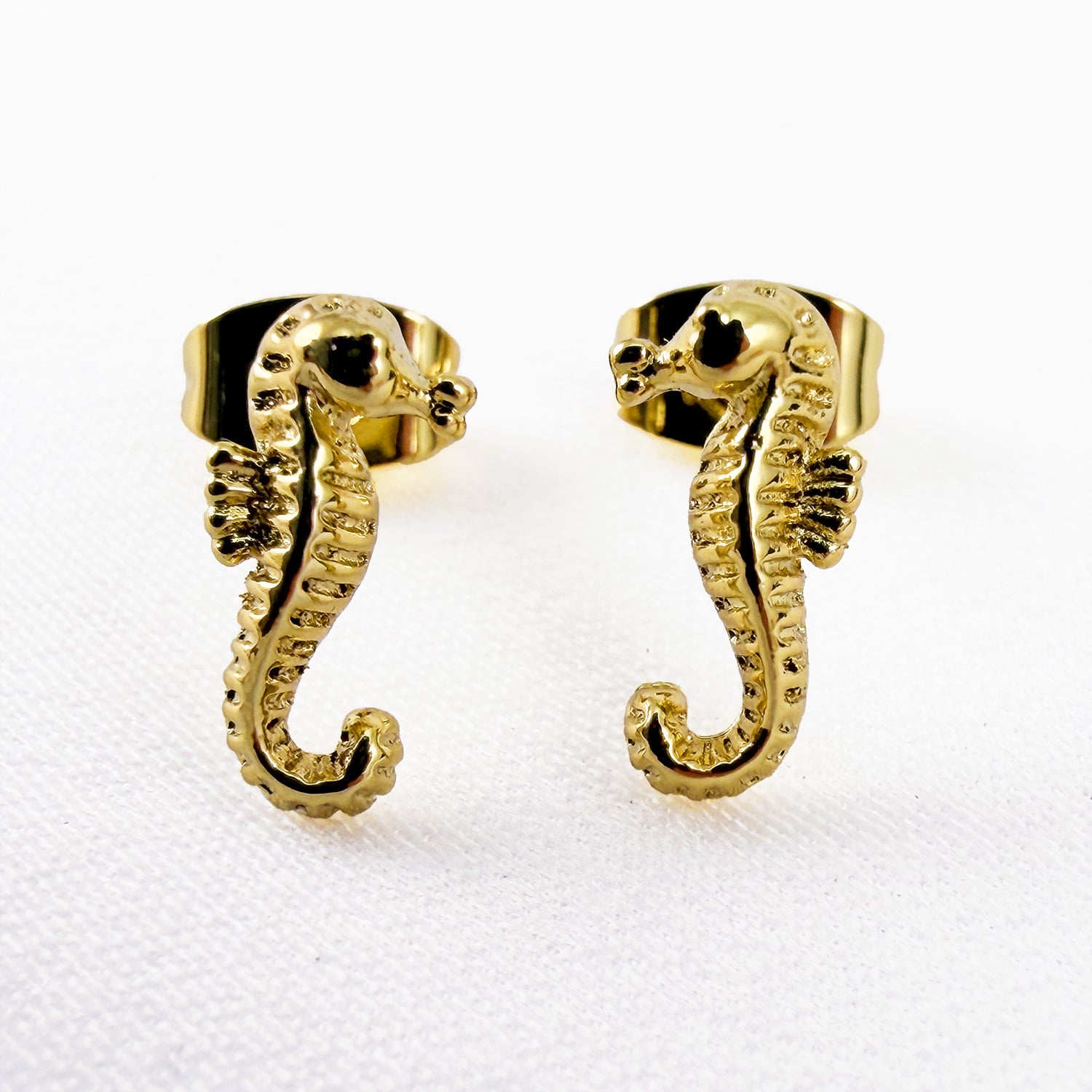 Seahorse Studs