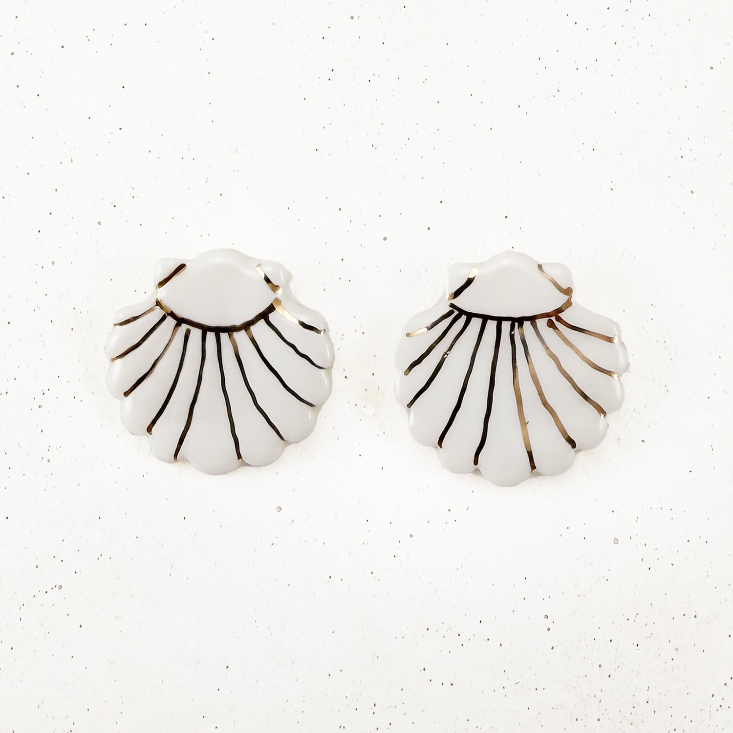Mira White Sea Shell Studs